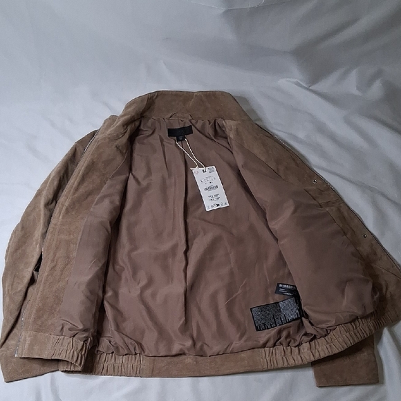 Zara Women's Brown Leather Jacket - Picture 6 of 7